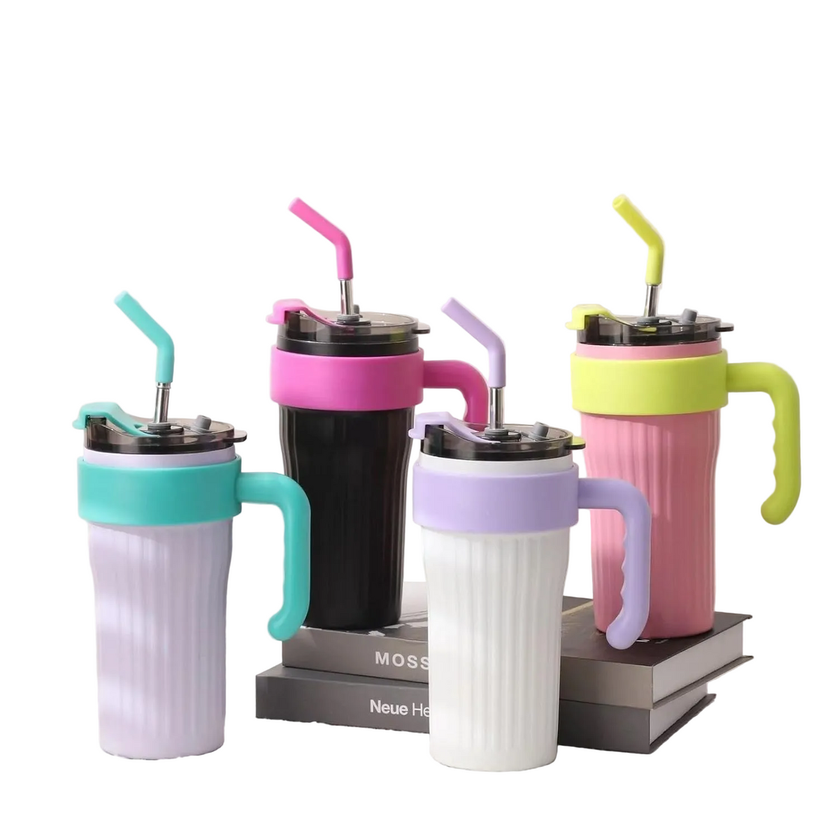 Set 4 x Pahar termic de 860 ml cu maner, capac si pai, izolat, din otel inoxidabil, reutilizabil, ideal pentru cafea si calatorii.